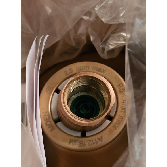 Moen Shower Head Icon S6312BB Brushed Bronze One Function 5 7/8" Diameter Spray - Picture 4 of 4